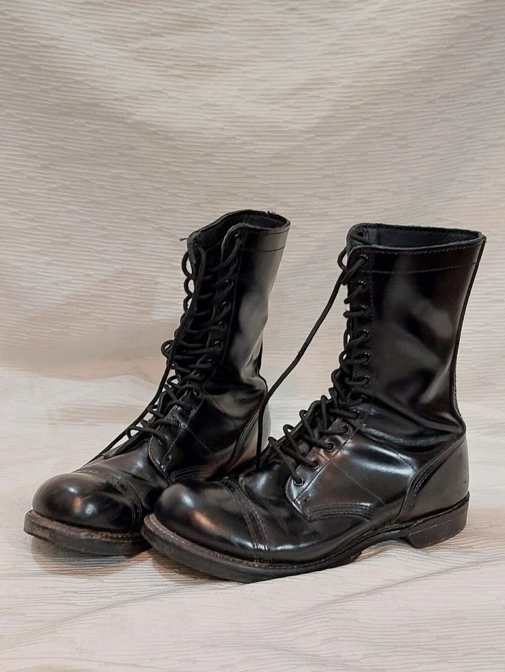 Men's Black Lace-Up Leather Combat Boots